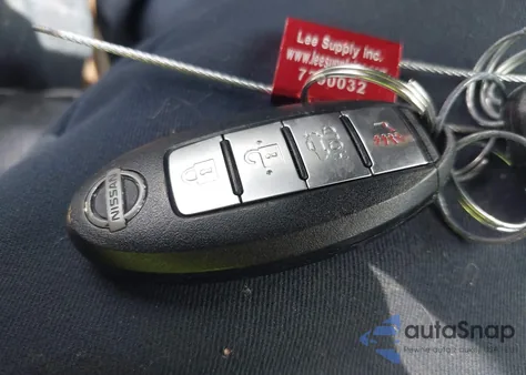 2017 Nissan Sentra Sl z USA, uszkodzony, nr VIN 3N1AB7AP7HY399111